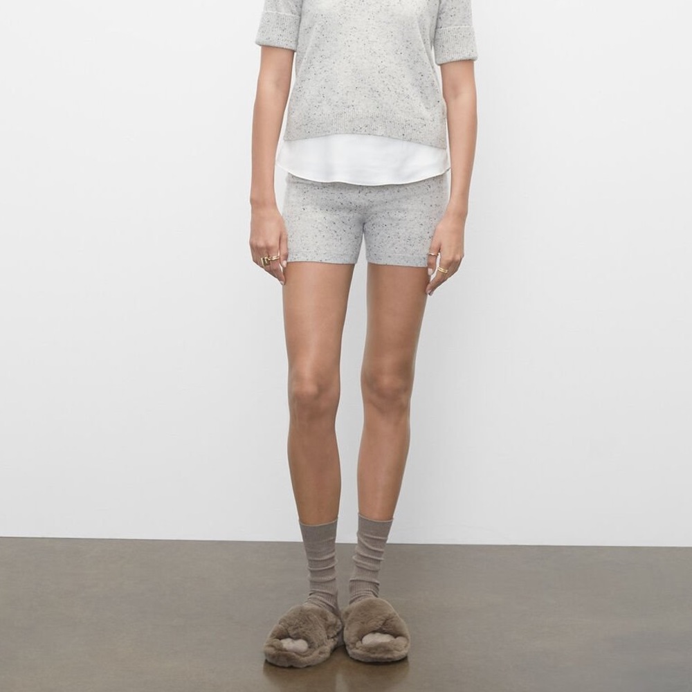 NWT CLUB MONACO Cashmere Donegal Shorts (Size Small)